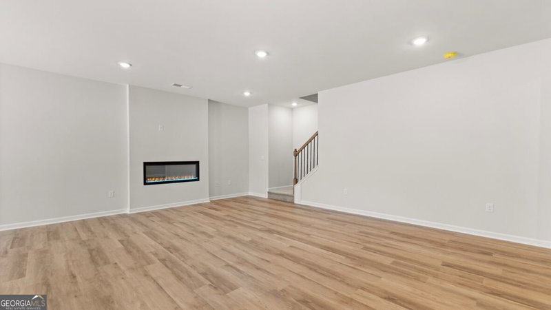 Photo 13 of 1809 Meadow Green Circle