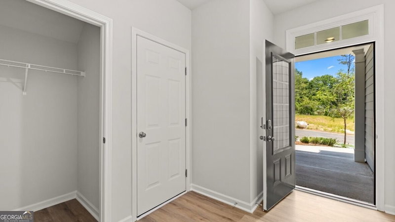 Photo 5 of 1809 Meadow Green Circle