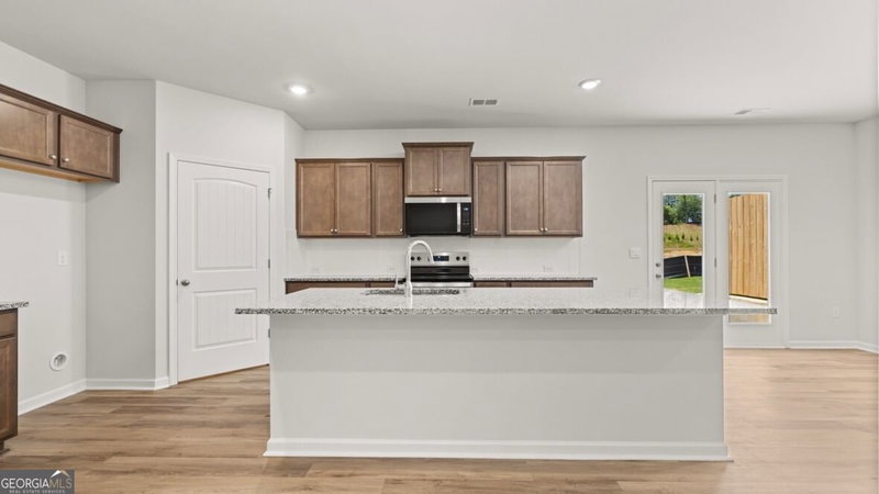 Photo 8 of 1809 Meadow Green Circle