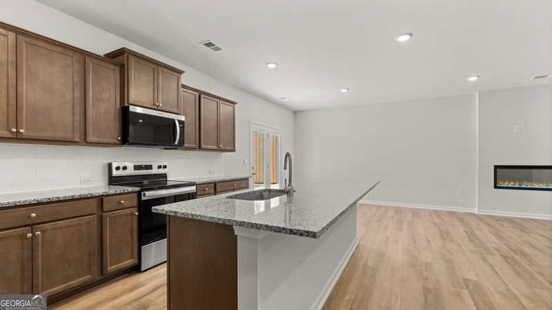 Photo 9 of 1809 Meadow Green Circle