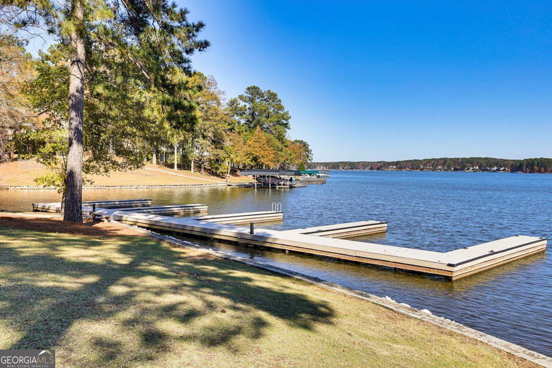 102 Mallard Drive #1A
