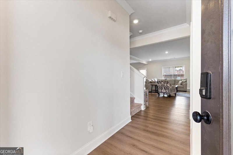 Photo 13 of 4231 Portsbrook Avenue