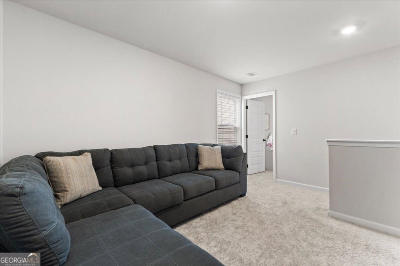 Photo 45 of 4231 Portsbrook Avenue