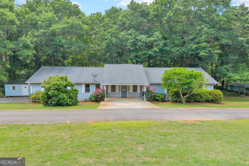 Photo 4 of 79 Wisteria Cove Estate
