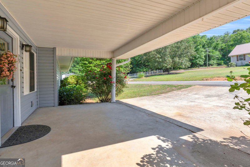 Photo 6 of 79 Wisteria Cove Estate