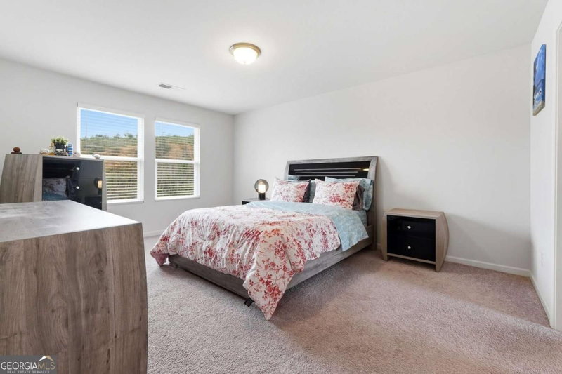Photo 17 of 208 Coventry Court