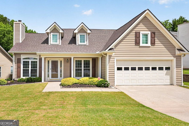 715 Chatham Park Drive