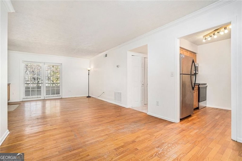 Photo 12 of 1150 Collier Road NW #12F