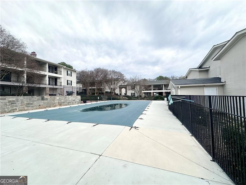 Photo 27 of 1150 Collier Road NW #12F