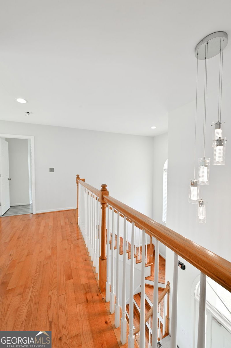 Photo 41 of 3219 Lindas Circle SE