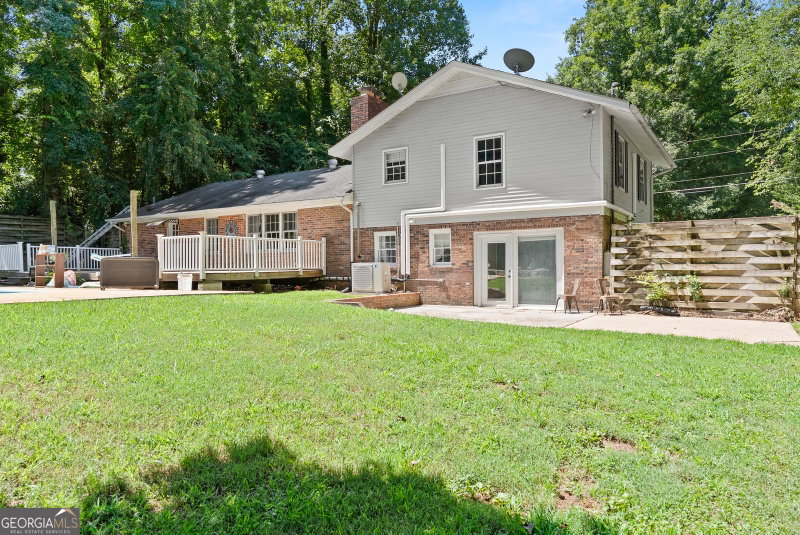 Photo 40 of 546 Barron Drive