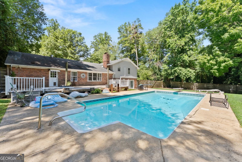 Photo 44 of 546 Barron Drive