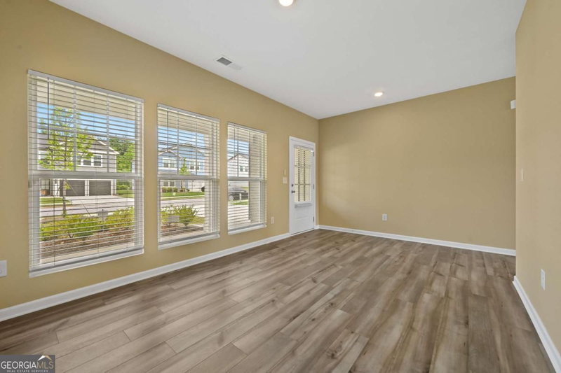 Photo 13 of 2197 Boxwood Circle SE