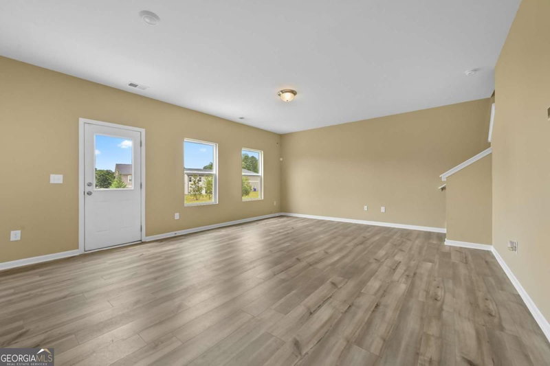 Photo 14 of 2197 Boxwood Circle SE