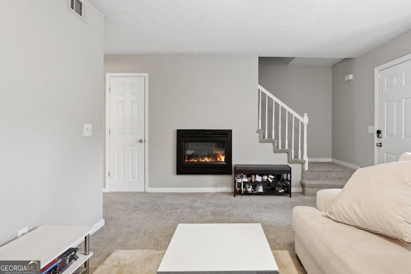 Photo 10 of 1445 Springleaf Circle SE