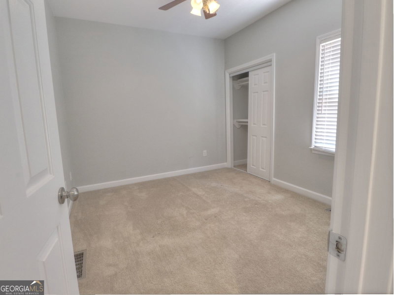 Photo 11 of 172 Beacon Hill Drive