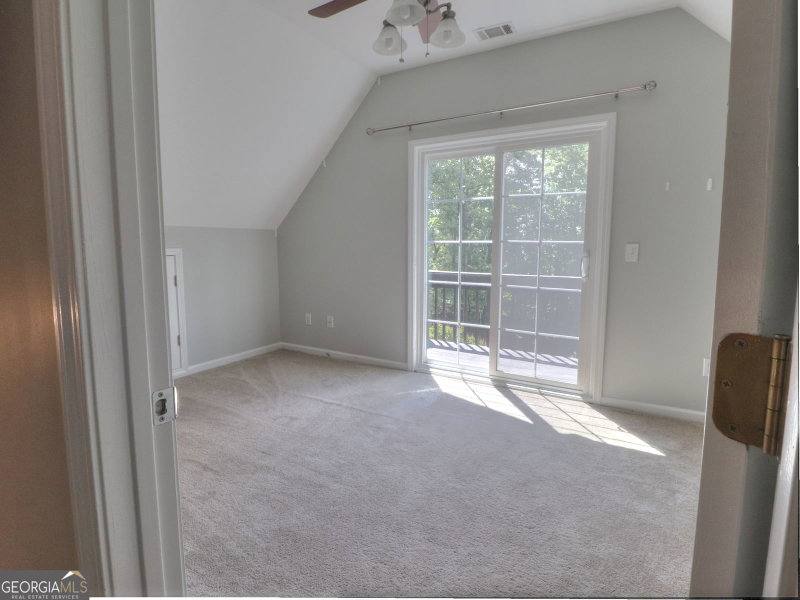 Photo 18 of 172 Beacon Hill Drive