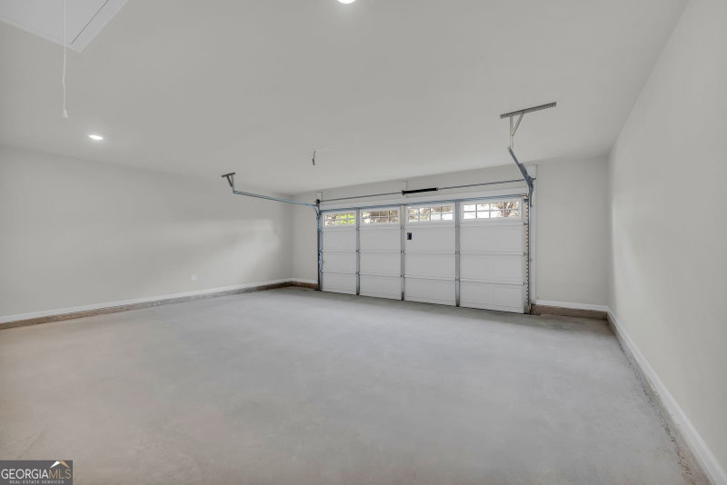 Photo 58 of 110 Sewell Road