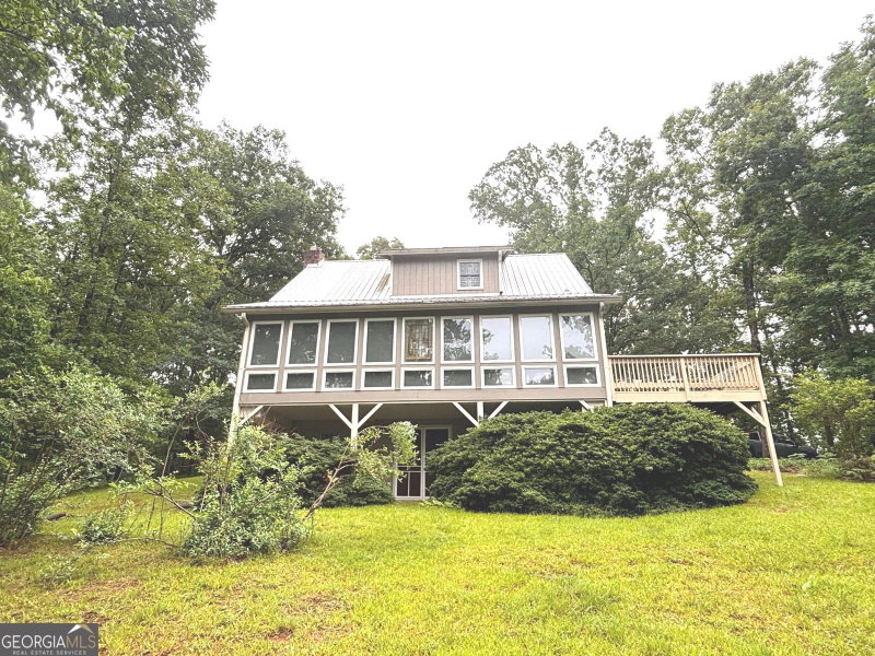 Photo 3 of 275 River Hill Road