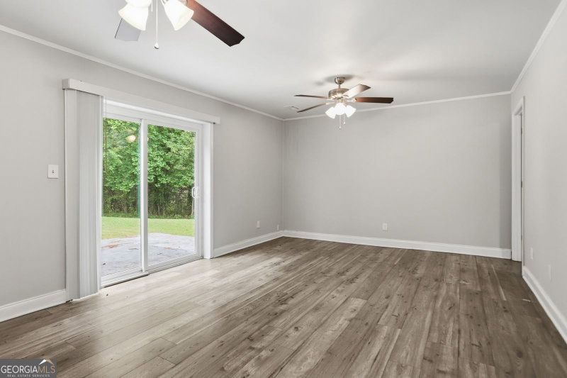 Photo 12 of 2590 Mcglynn Drive