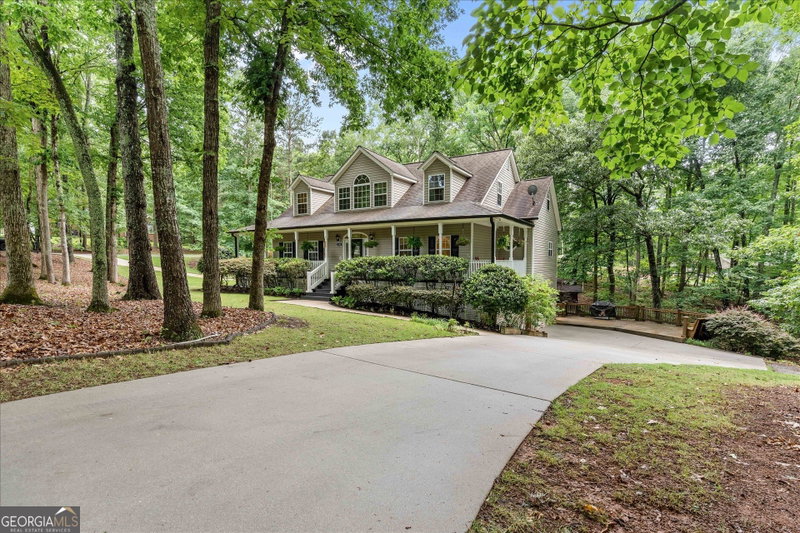 Photo 4 of 2135 Ashton Drive