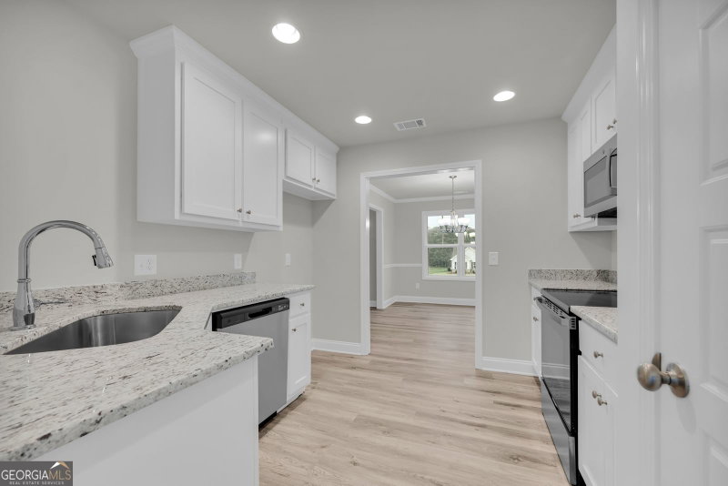 Photo 21 of 35 Sewell Road