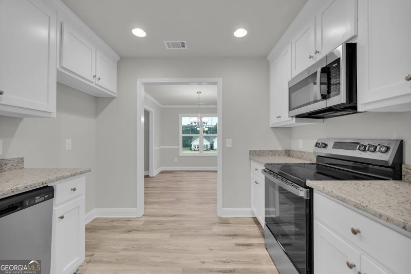 Photo 7 of 35 Sewell Road