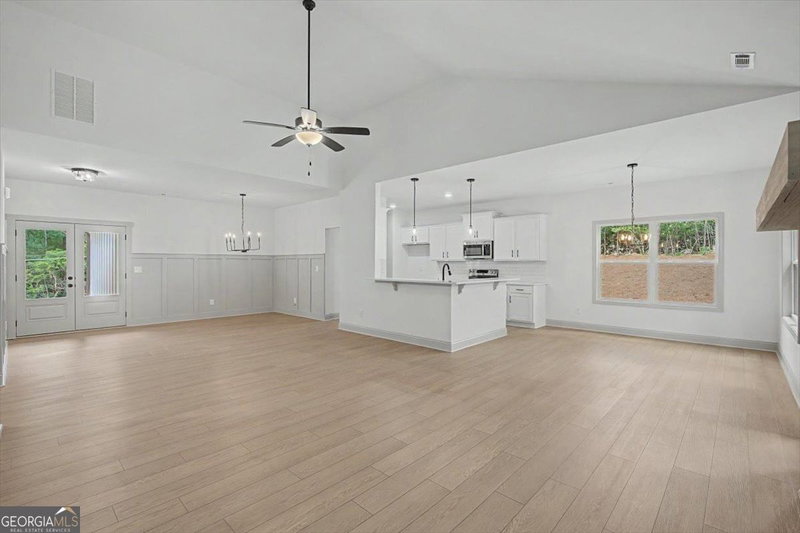 Photo 15 of 3312 Lakeview Parkway