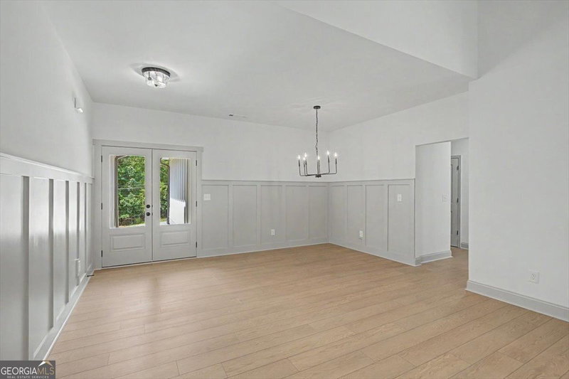 Photo 11 of 3312 Lakeview Parkway