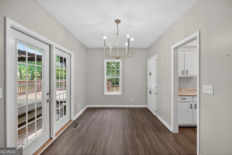 Photo 23 of 4158 Berkshire Court