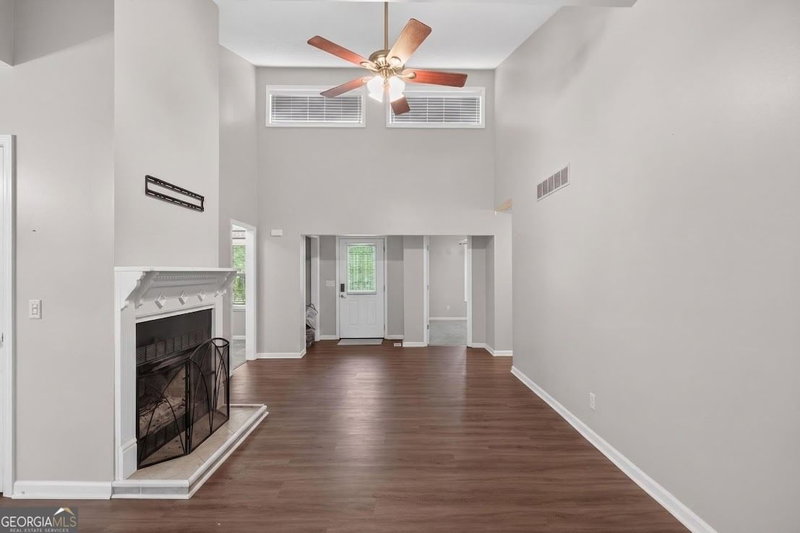 Photo 8 of 4158 Berkshire Court
