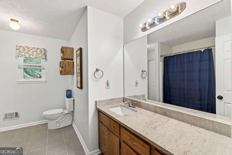 Photo 32 of 1526 Hickory Drive SW