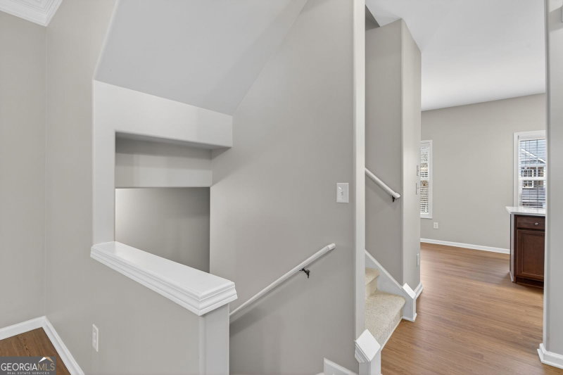 Photo 5 of 1186 Lake Point Way