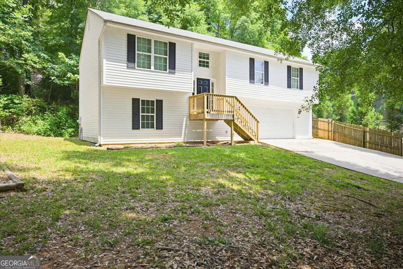 4015 Chapman Drive