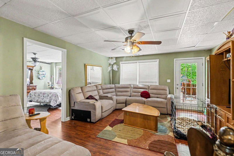 Photo 18 of 3186 Sweetbriar Drive