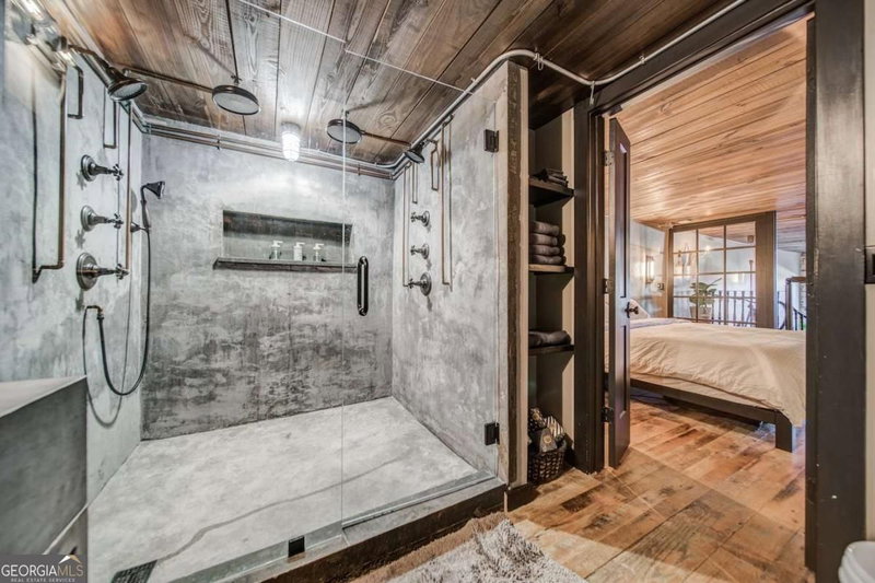 Photo 31 of 170 Boulevard SE #322H