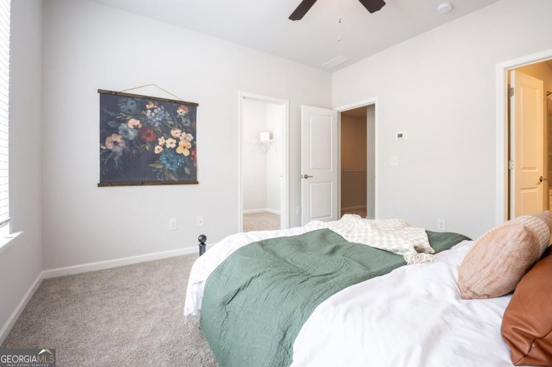 Photo 25 of 121 Greenview Court