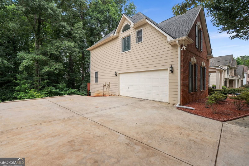 Photo 6 of 7220 Glen Cove Lane