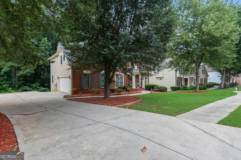 Photo 10 of 7220 Glen Cove Lane