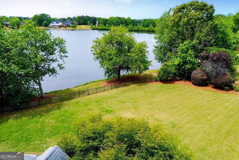 Photo 32 of 210 Turnberry Circle