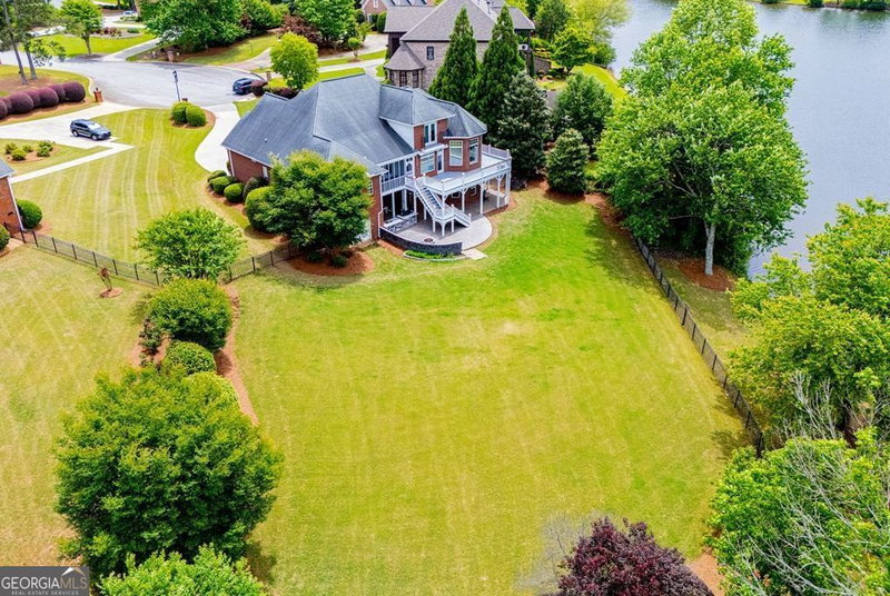 Photo 33 of 210 Turnberry Circle