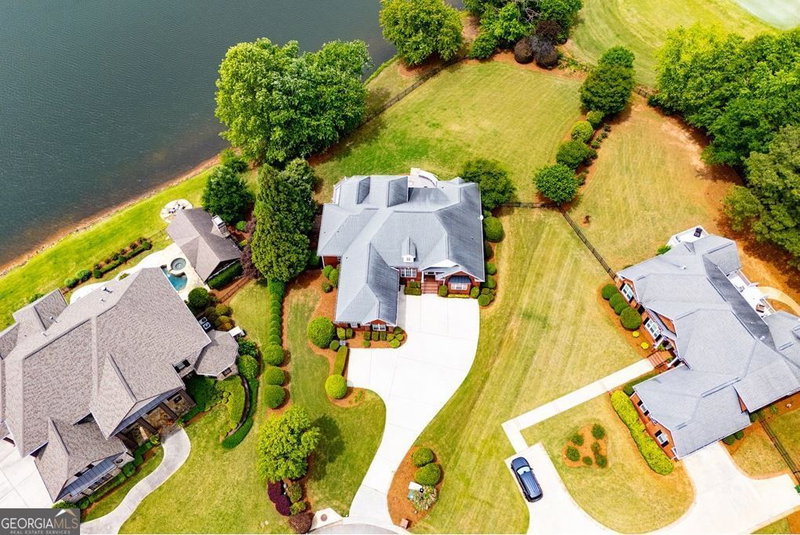 Photo 6 of 210 Turnberry Circle