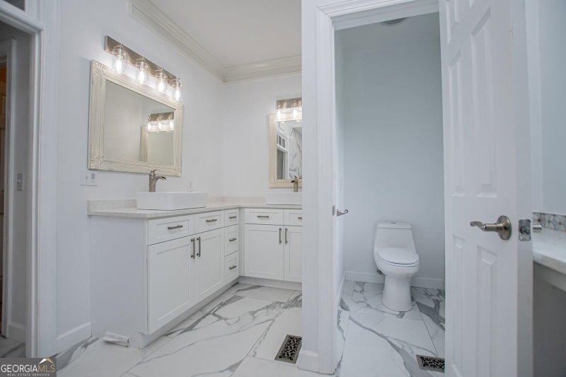 Photo 57 of 210 Turnberry Circle
