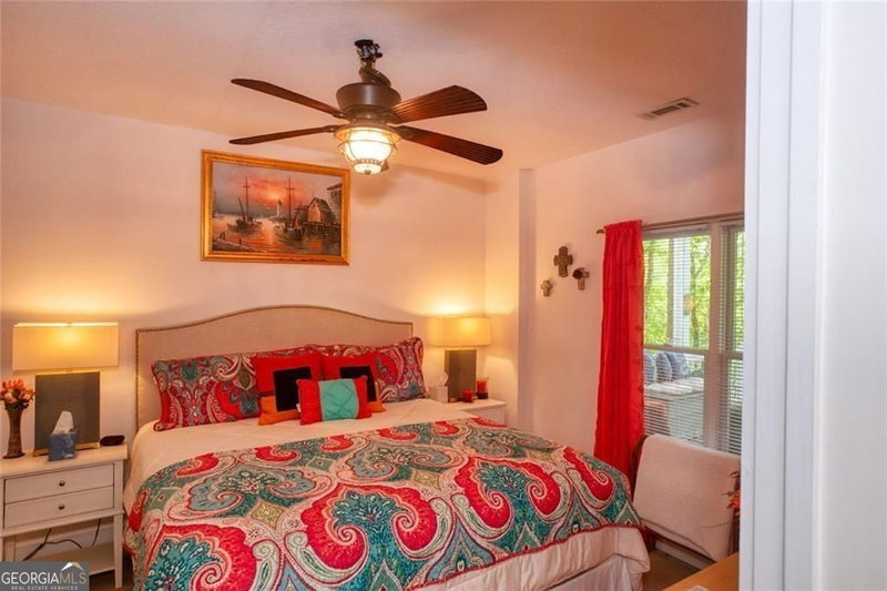 Photo 32 of 190 Raintree Court