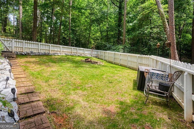 Photo 41 of 190 Raintree Court