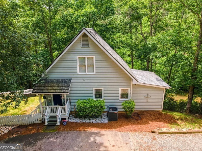 Photo 44 of 190 Raintree Court