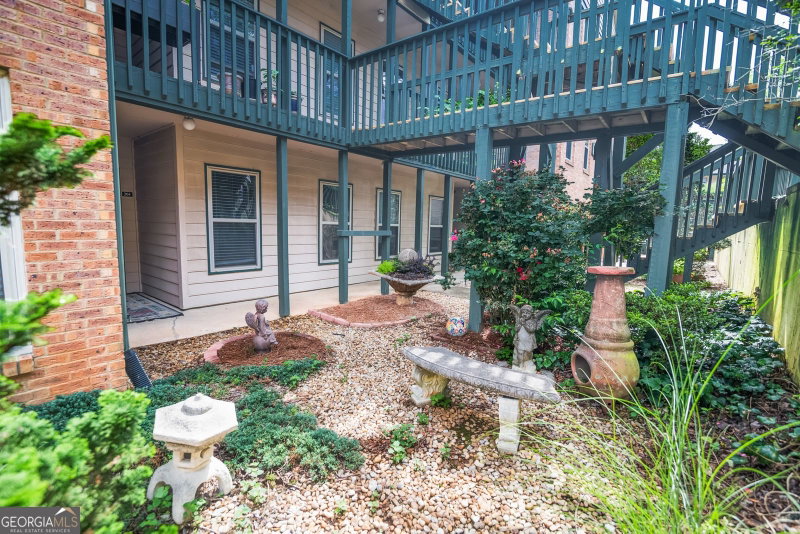 Photo 2 of 204 Brittany Court