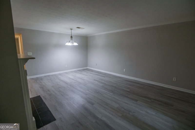 Photo 22 of 204 Brittany Court