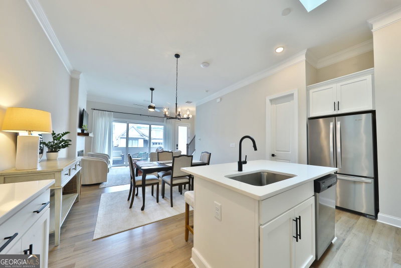Photo 15 of 639 Stickley Oak Way