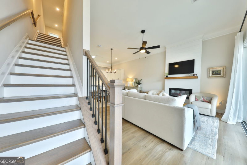 Photo 8 of 639 Stickley Oak Way